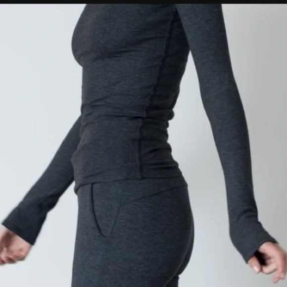 Lunya restore cotton crew neck - Picture 2 of 6